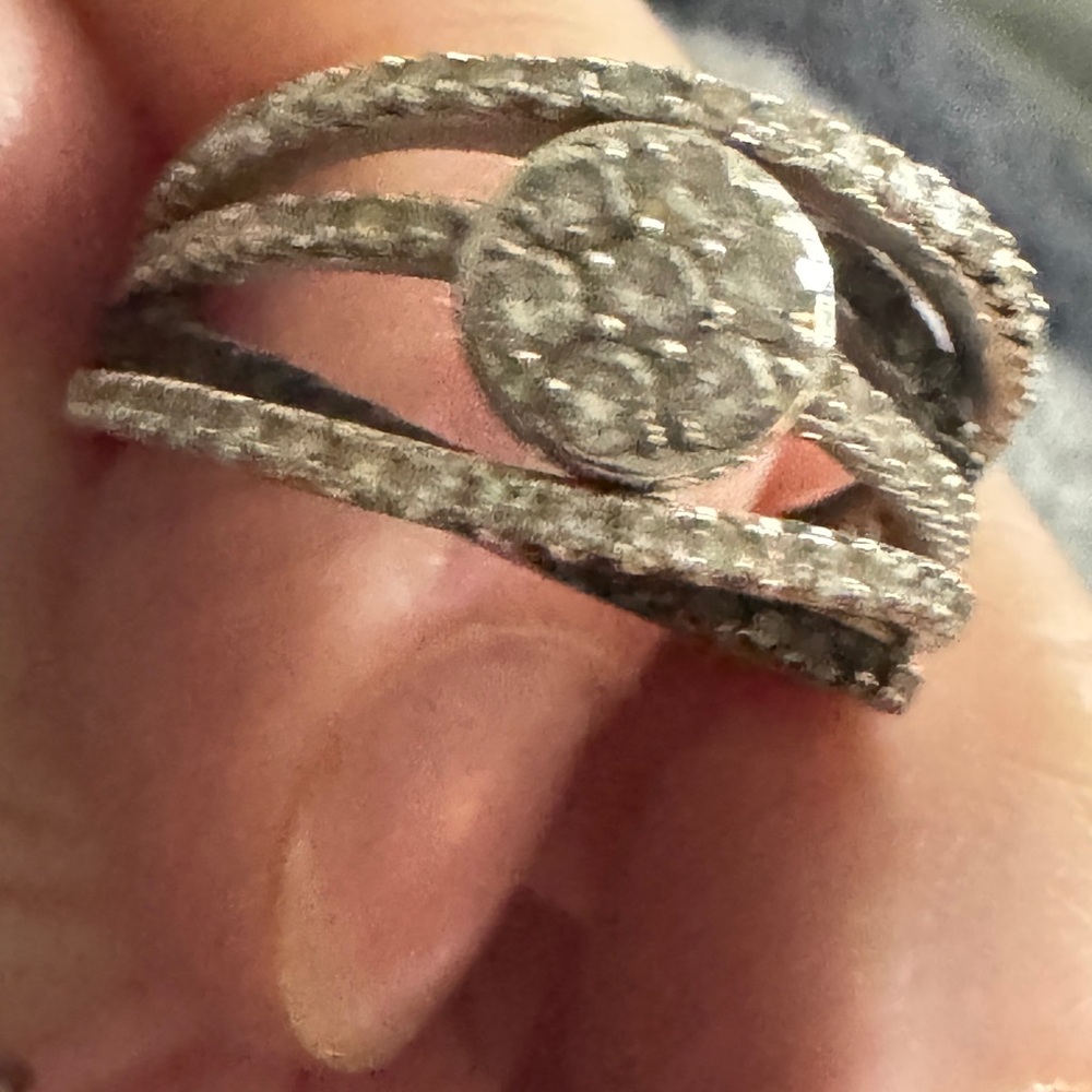 Gold Diamond Cluster Ring With Split Shank Design - image 7